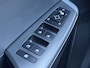 Kia EV6 Edition 77.4 kWh / SOH 100% / Fabrieksgarantie tot 18-06-2032 / 1.600 kg trekgewicht / Android Auto & Apple Carplay / Navigatie / Cruise Control Adaptief / Climate Control / DAB / Draadloze Telefoonlader / Camera / Parkeerassistent / 19" Lichtmetalen Wielen / Keyless entry & start /