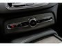 Volvo XC90 2.0 T8 Recharge AWD Inscription | Plug-in Hybrid (PHEV) | Trekhaak | Luchtvering | Panoramadak | Head-up Display | Bowers Wilkins Audio | Nappaleder | Stoelventilatie | Stoelmassage | LED Koplampen Adaptief | Stoelverhoger | Lichtmetalen Velgen 22 inch