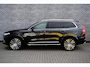 Volvo XC90 2.0 T8 Recharge AWD Inscription | Plug-in Hybrid (PHEV) | Trekhaak | Luchtvering | Panoramadak | Head-up Display | Bowers Wilkins Audio | Nappaleder | Stoelventilatie | Stoelmassage | LED Koplampen Adaptief | Stoelverhoger | Lichtmetalen Velgen 22 inch