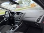 Ford Focus 1.0i EcoBoost Titanium 5-Deurs 101 PK. Distributieriem en waterpomp vervangen in 2025 bij 118.000 KM !!! Zeer goed onderhouden auto van de tweede eigenaar !!