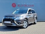 Mitsubishi Outlander 2.4 PHEV Pure | TREKHAAK AFNEEMBAAR | CAMERA | PDC |  Wij bieden financiering mogelijkheden aan.