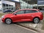 Renault Megane Estate 1.3 TCe 140PK Business Edition One / Trekhaak / Leder / Stoelverw. / Pano-dak / Parkeerhulp V+A / LMV