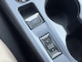 Peugeot 2008 1.2 PureTech Allure ✓Recent beurt gehad✓D-riem vv in 06-2025✓Camera°360✓Draadloze telefoonlader✓Carplay✓Keyless✓Automaat✓Trekhaak✓Halfleder✓Navi✓Clima✓Cruise✓131pk✓Lm velgen✓2e Eigenaar✓Pdc V+A✓Rijstrooksensor✓N.A.P✓Apk tot 04-2028
