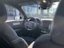 Volvo XC40 B4 Plus Dark | Harman / Kardon | Trekhaak | Power Seats | Adaptieve Cruise Control | Panoramadak |