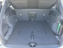 Volvo XC40 B4 Plus Dark | Harman / Kardon | Trekhaak | Power Seats | Adaptieve Cruise Control | Panoramadak |