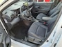 Toyota Yaris 1.5 Hybrid Executive DODEHOEK PARELMOER SPORTSTOELEN STOELVERWARMING PDC LED