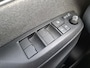 Toyota Yaris 1.5 Hybrid Executive DODEHOEK PARELMOER SPORTSTOELEN STOELVERWARMING PDC LED