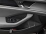 Volkswagen Passat Variant 1.5 eTSI 150pk DSG Business · Camera · Stuur- & Stoelverwarming · Apple/Android Car Play · Massagefunctie Voorstoelen · Garantie t/m 11-06-2028 of 100.000km