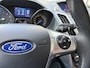 Ford Grand C-Max 1.0i Edition Plus 7-Persoons 6-Bak 126 PK. Mooie en goed onderhouden auto van de eerste eigenaar !!! Alle keuringen toegestaan !!