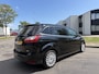 Ford Grand C-Max 1.0i Edition Plus 7-Persoons 6-Bak 126 PK. Mooie en goed onderhouden auto van de eerste eigenaar !!! Alle keuringen toegestaan !!