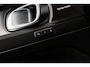 Volvo XC40 2.0 B4 Plus Dark | Trekhaak | Panoramadak | Harman Kardon Audio | Achteruitrijcamera | Parkeersensoren | Keyless Entry | Elektrische Achterklep | Elektrisch Verstelbare Voorstoelen | Stoelverwarming | Google Navigatie | Apple Carplay | Android Auto | Lichtmetalen Velgen 18 inch