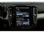 Volvo XC40 2.0 B4 Plus Dark | Trekhaak | Panoramadak | Harman Kardon Audio | Achteruitrijcamera | Parkeersensoren | Keyless Entry | Elektrische Achterklep | Elektrisch Verstelbare Voorstoelen | Stoelverwarming | Google Navigatie | Apple Carplay | Android Auto | Lichtmetalen Velgen 18 inch
