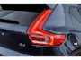 Volvo XC40 2.0 B4 Plus Dark | Trekhaak | Panoramadak | Harman Kardon Audio | Achteruitrijcamera | Parkeersensoren | Keyless Entry | Elektrische Achterklep | Elektrisch Verstelbare Voorstoelen | Stoelverwarming | Google Navigatie | Apple Carplay | Android Auto | Lichtmetalen Velgen 18 inch