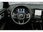 Volvo XC40 2.0 B4 Plus Dark | Trekhaak | Panoramadak | Harman Kardon Audio | Achteruitrijcamera | Parkeersensoren | Keyless Entry | Elektrische Achterklep | Elektrisch Verstelbare Voorstoelen | Stoelverwarming | Google Navigatie | Apple Carplay | Android Auto | Lichtmetalen Velgen 18 inch