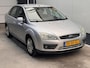 Ford Focus 1.6-16V Ghia