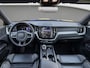 Volvo XC60 2.0 T6 Plug-in hybrid AWD Plus Dark Long Range | SOH 97% | Pano | Trekhaak | Stoelverwarming | Camera | Apple Carplay