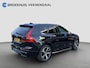 Volvo XC60 2.0 T6 Plug-in hybrid AWD Plus Dark Long Range | SOH 97% | Pano | Trekhaak | Stoelverwarming | Camera | Apple Carplay