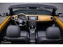 Volkswagen Beetle Cabriolet 1.4 TSI Dune | Camera | Leder | LED | Xenon | PDC | Vol opties | Bluetooth | rijklaar |