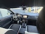 Volkswagen T-Roc 1.5 TSI Sport Business R Automaat,navi,Trekhaak,Stoelverwarming,18Inch Bj 2019 Hoge Zit 150 pk
