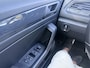 Volkswagen T-Roc 1.5 TSI Sport Business R Automaat,navi,Trekhaak,Stoelverwarming,18Inch Bj 2019 Hoge Zit 150 pk