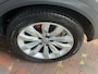 Volkswagen T-Roc 1.5 TSI Sport Business R Automaat,navi,Trekhaak,Stoelverwarming,18Inch Bj 2019 Hoge Zit 150 pk