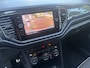 Volkswagen T-Roc 1.5 TSI Sport Business R Automaat,navi,Trekhaak,Stoelverwarming,18Inch Bj 2019 Hoge Zit 150 pk