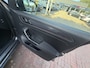 Volkswagen T-Roc 1.5 TSI Sport Business R Automaat,navi,Trekhaak,Stoelverwarming,18Inch Bj 2019 Hoge Zit 150 pk