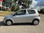 Toyota Yaris 1.3-16V VVT-I LUNA