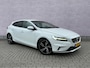Volvo V40 2.0 T5 R-Design | Trekhaak | Achteruitrijcamera | Parkeersensoren | BLIS | Cruise Control | Lederen Bekleding | Stoelverwarming | Navigatie | High Performance Audio | Lichtmetalen Velgen 18 inch