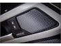 Land Rover Defender 110 2.0 P400e 110 X-Dynamic HSE Lier Koelbox Head Up ACC Full PPF Meridian Surround