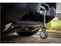 Land Rover Defender 110 2.0 P400e 110 X-Dynamic HSE Lier Koelbox Head Up ACC Full PPF Meridian Surround