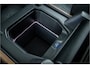 Land Rover Defender 110 2.0 P400e 110 X-Dynamic HSE Lier Koelbox Head Up ACC Full PPF Meridian Surround