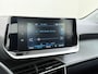 Peugeot e-208 EV 5Drs 50kWh All-Season Banden Navi Apple Carplay Android Auto Ecc Cruise Control Active SOH 87% Bluetooth Regen-Lichtsensor DAB Led Isofix 1e Eigenaar Origineel Nederlandse Auto