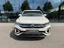 Volkswagen T-Roc 1.5 TSI 150pk DSG R-Line | Trekhaak | Camera | Keyless | Elek. Achterklep | Dode hoek | Rijklaar incl. 1 jaar Bovag garantie