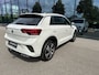 Volkswagen T-Roc 1.5 TSI 150pk DSG R-Line | Trekhaak | Camera | Keyless | Elek. Achterklep | Dode hoek | Rijklaar incl. 1 jaar Bovag garantie