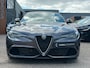 Alfa Romeo Giulia 2.9 V6 Quadrifoglio - BTW AUTO - CARBON PAKKET - HARMAN KARDON - MEMORY