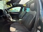 CUPRA Formentor 1.5 TSI - PANORAMADAK - SFEERVERLICHTING - 18 INCH - STUURVERWARMING - CAMERA