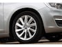 Volvo V60 2.0 T3 Momentum | Leder | Bi-Xenon | 66.000 km! | Dealeronderhouden