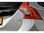 Volvo V60 2.0 T3 Momentum | Leder | Bi-Xenon | 66.000 km! | Dealeronderhouden