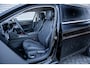 Volkswagen Passat Variant Business - eHybrid | 'App-Connect' draadloze smartphone integratie | Afstandscontrolesysteem (Front Assist) | Automatische afstandsregeling (Adaptive Cruise Control)