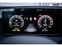 Volkswagen Passat Variant Business - eHybrid | 'App-Connect' draadloze smartphone integratie | Afstandscontrolesysteem (Front Assist) | Automatische afstandsregeling (Adaptive Cruise Control)