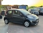 Peugeot 107 1.0 Access Accent | Uniek lage km stand! | NAP | 1e eigenaar | Dealer onderhoud | Airco | Rijlklaar + nieuwe apk