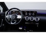 Mercedes-Benz A-klasse 200 Launch Edition AMG / Night Pakket / Keyless Go / Standkachel / Sfeerverlichting / Stoelverwarming