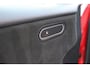 Mercedes-Benz A-klasse 200 Launch Edition AMG / Night Pakket / Keyless Go / Standkachel / Sfeerverlichting / Stoelverwarming