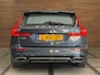 Volvo V60 2.0 B3 R-Design | Panoramadak | Harman Kardon | 360 Camera | Apple carplay & Android Auto