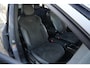 Volkswagen ID.5 Pro 77 kWh Warmtepomp Emergency braking DAB Stuurwiel verwarmd Sfeerverlichting Verkeersborddetectie Getint glas Grootlicht ass. Botsherkenning Navi