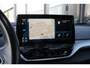 Volkswagen ID.5 Pro 77 kWh Warmtepomp Emergency braking DAB Stuurwiel verwarmd Sfeerverlichting Verkeersborddetectie Getint glas Grootlicht ass. Botsherkenning Navi