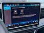 Volkswagen Tiguan 1.5 eTSI 150pk DSG R-Line | Black line | 360 Camera | Standkachel | Head up | Dode hoek | IQ light | Rijklaar incl. garantie