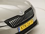 Skoda Superb Combi 1.4 TSI iV Sportline 218Pk Automaat (VIRTUAL COCKPIT, SOH 90,5%, APPLE CARPLAY, MEMORY SEATS, STOELVERWARMING ACHTER, GETINT GLAS, ADAPTIVE CRUISE, SFEERVERLICHTING, NIEUWE APK, NIEUWSTAAT)