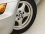 BMW Z3 1.9 Sport Automaat (LOGISCH NAP, AIRCO, RADIO, LEDER, SPORTSTOELEN, WINDSCHERM, ELEK RAMEN, NIEUWSTAAT)